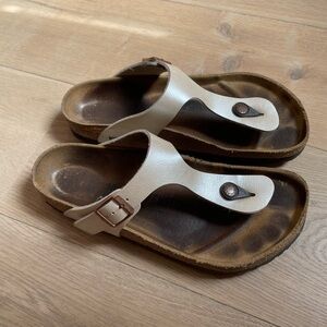 Birkenstock Gizeh Sandals – Pearl – Size 38